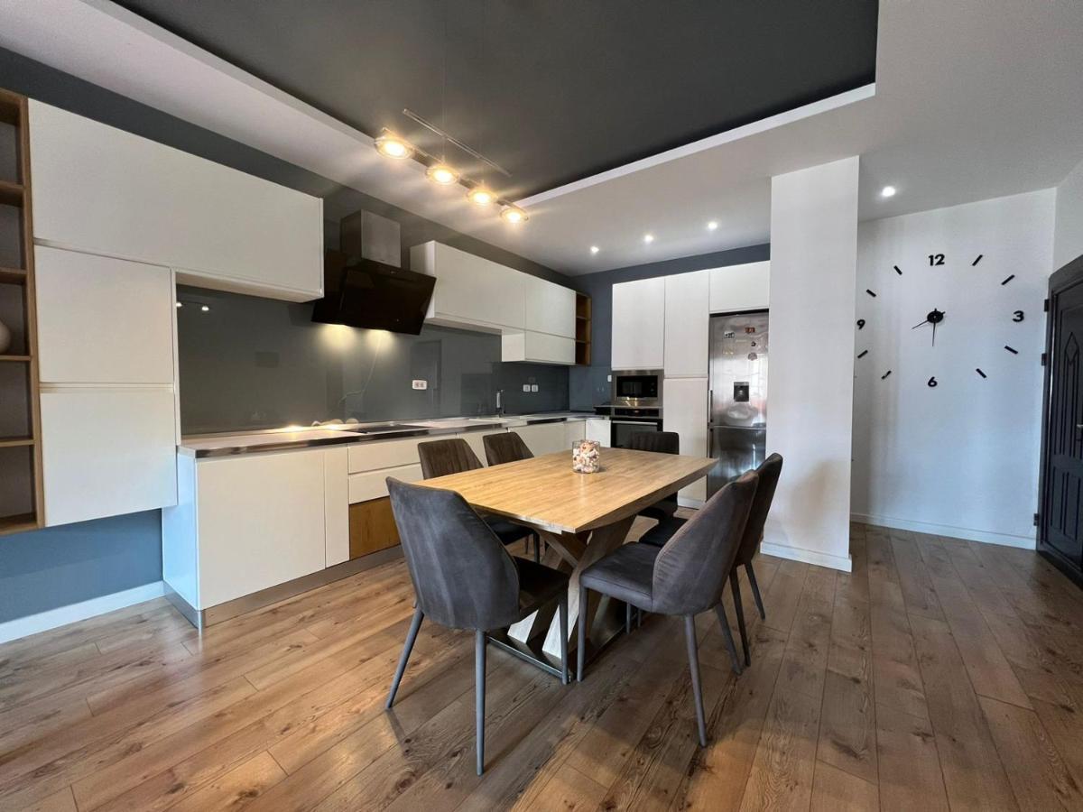 Kreilux Valona Apartment Vlore Ngoại thất bức ảnh