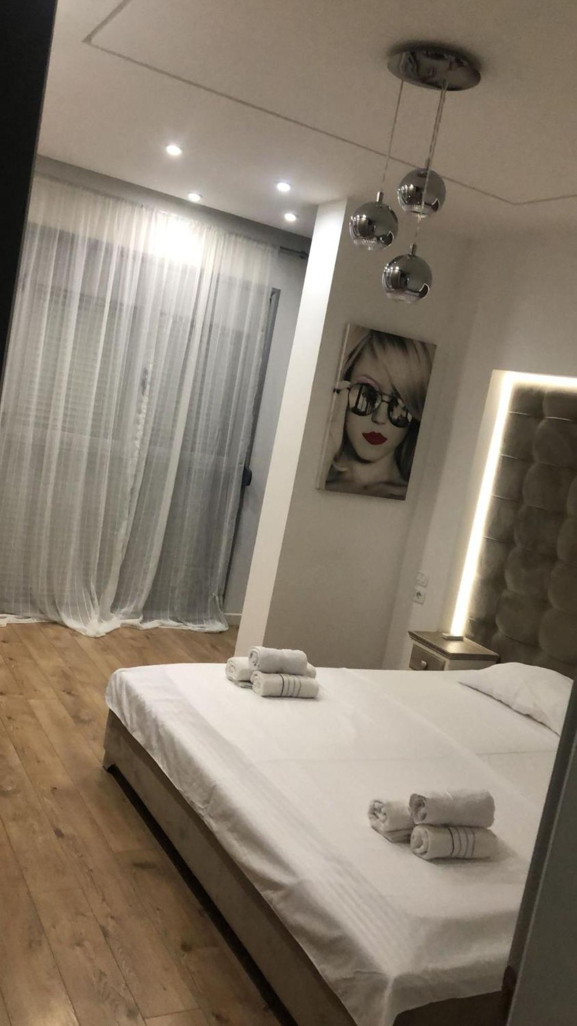 Kreilux Valona Apartment Vlore Ngoại thất bức ảnh