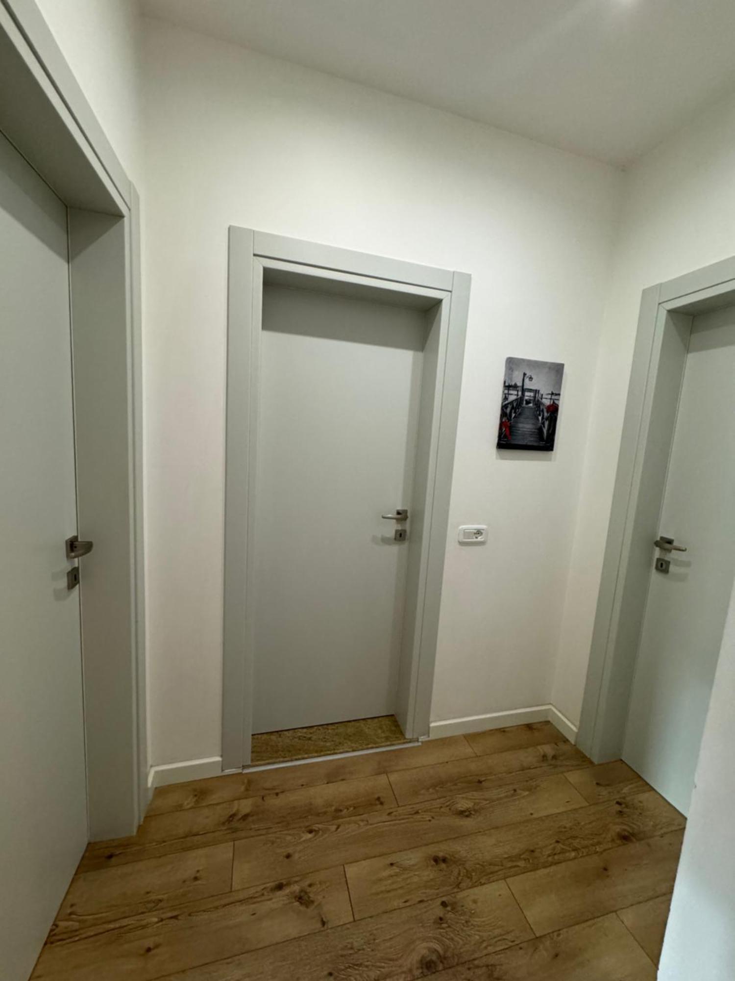 Kreilux Valona Apartment Vlore Ngoại thất bức ảnh