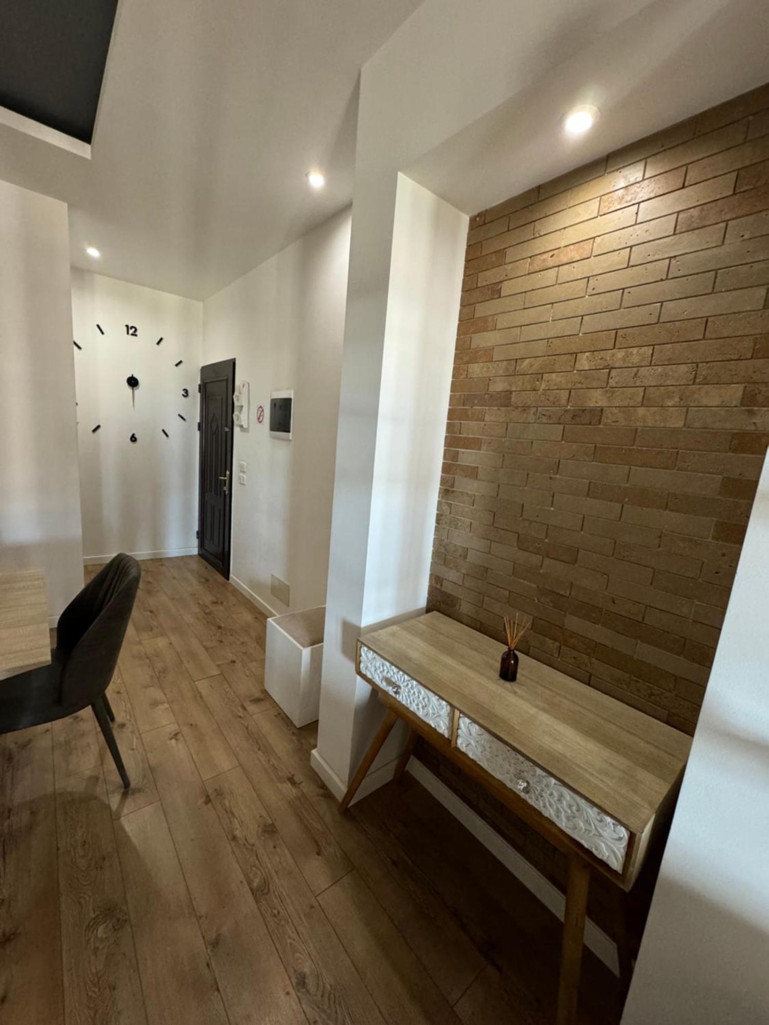Kreilux Valona Apartment Vlore Ngoại thất bức ảnh