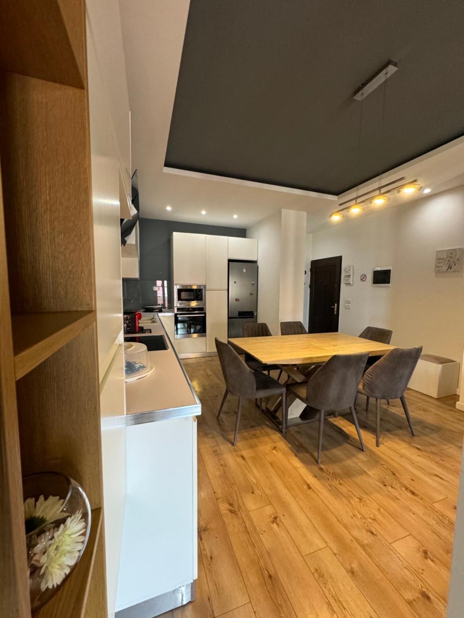 Kreilux Valona Apartment Vlore Ngoại thất bức ảnh